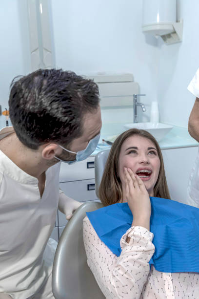 Best Broken or Cracked Tooth Emergency Dentist in Kahaluu Keauhou, HI